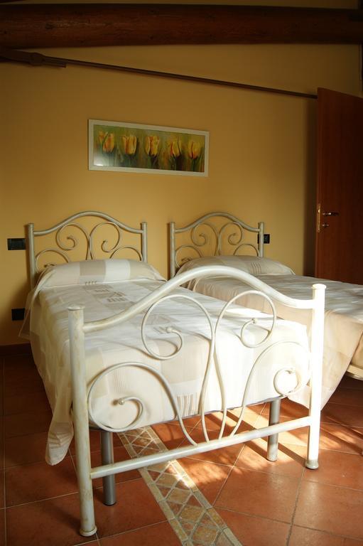 Olea Dei Holiday Apartments Сан-Феліче-дель-Бенако Номер фото